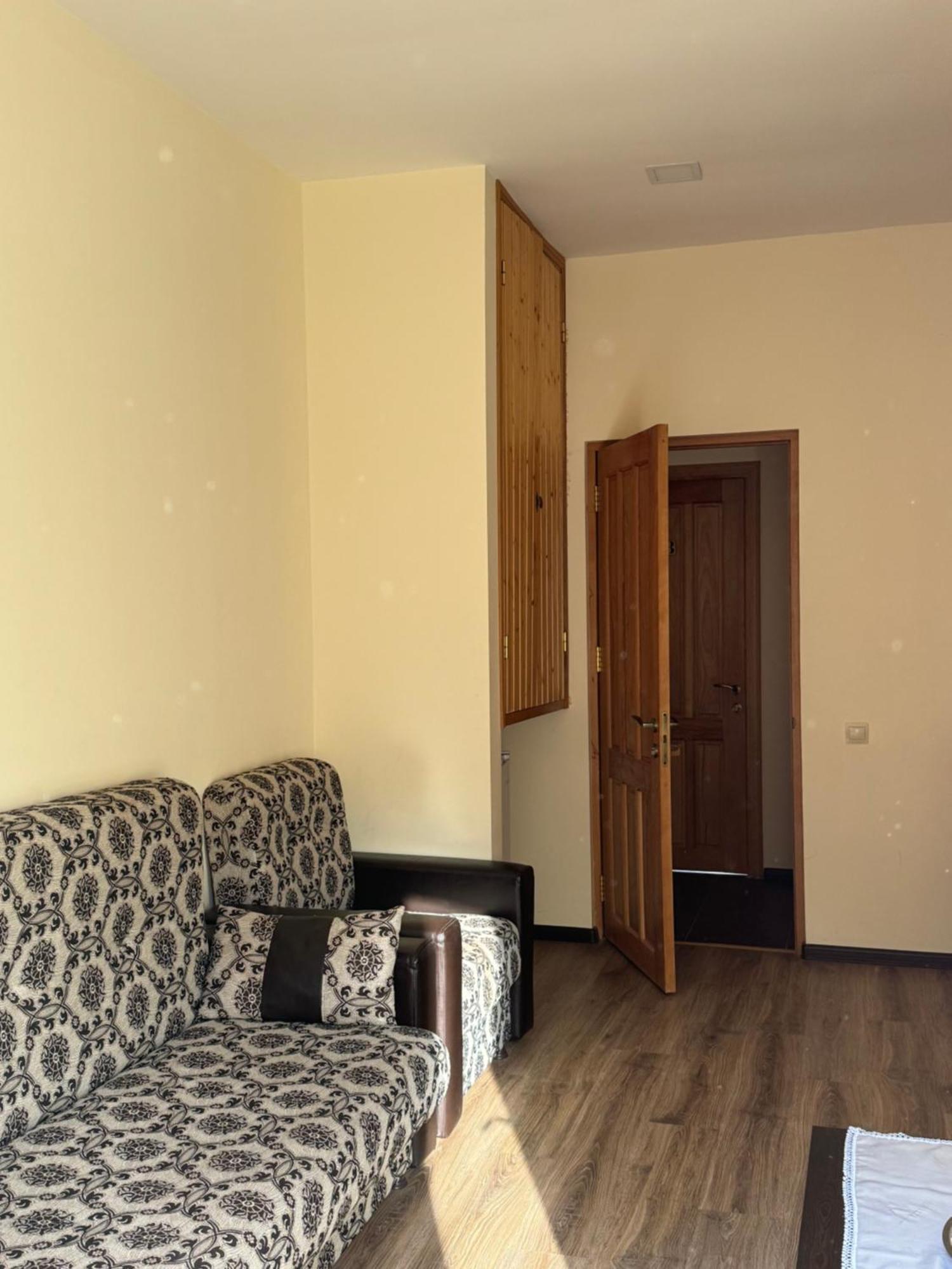Verin Tun Dilidschan Exterior foto