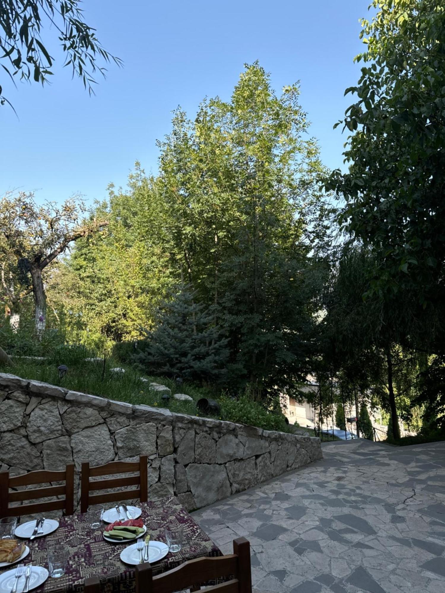 Verin Tun Dilidschan Exterior foto