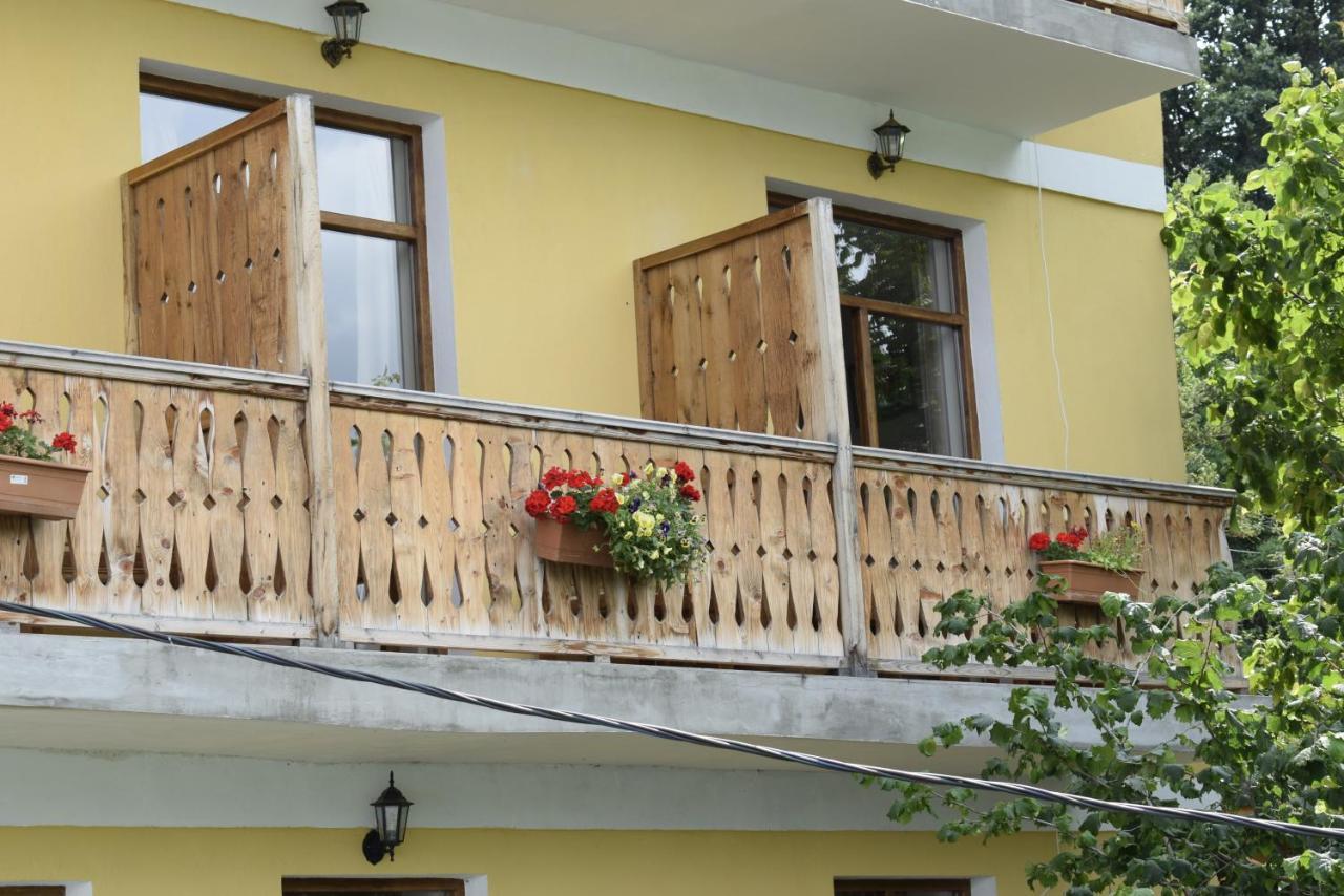 Verin Tun Dilidschan Exterior foto